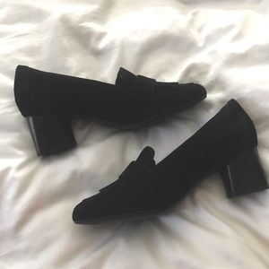 CLARKS SUEDE COSMO LOAFER